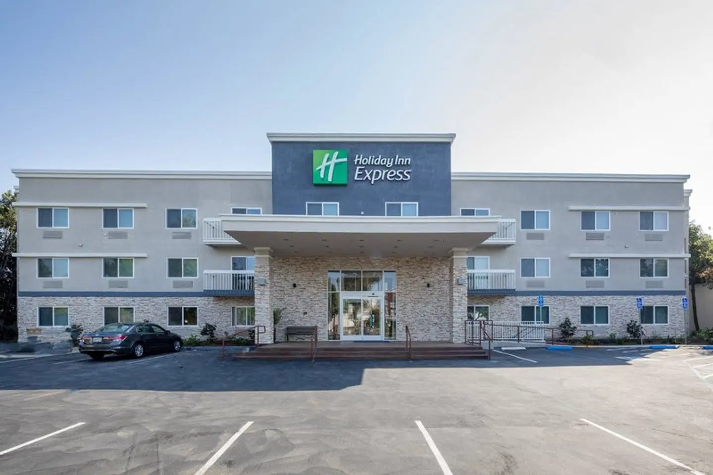 Holiday Inn Express Sunnyvale - Silicon Valley by IHG EXTERIOR