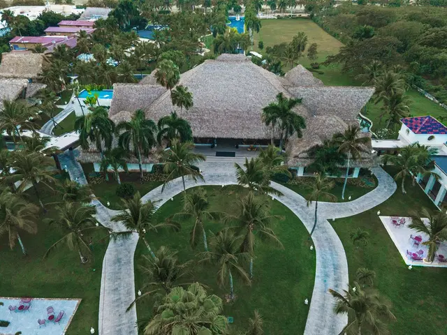 Tropical Deluxe Princess EXTERIOR