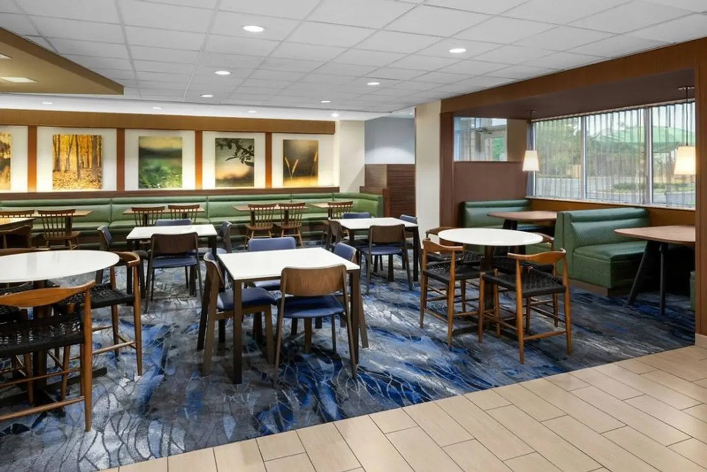 Fairfield by Marriott Inn & Suites Orlando Kissimmee/Celebration Restaurant