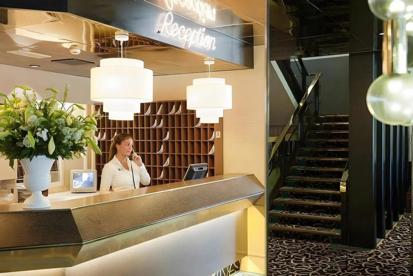 Carlton Oasis BAR