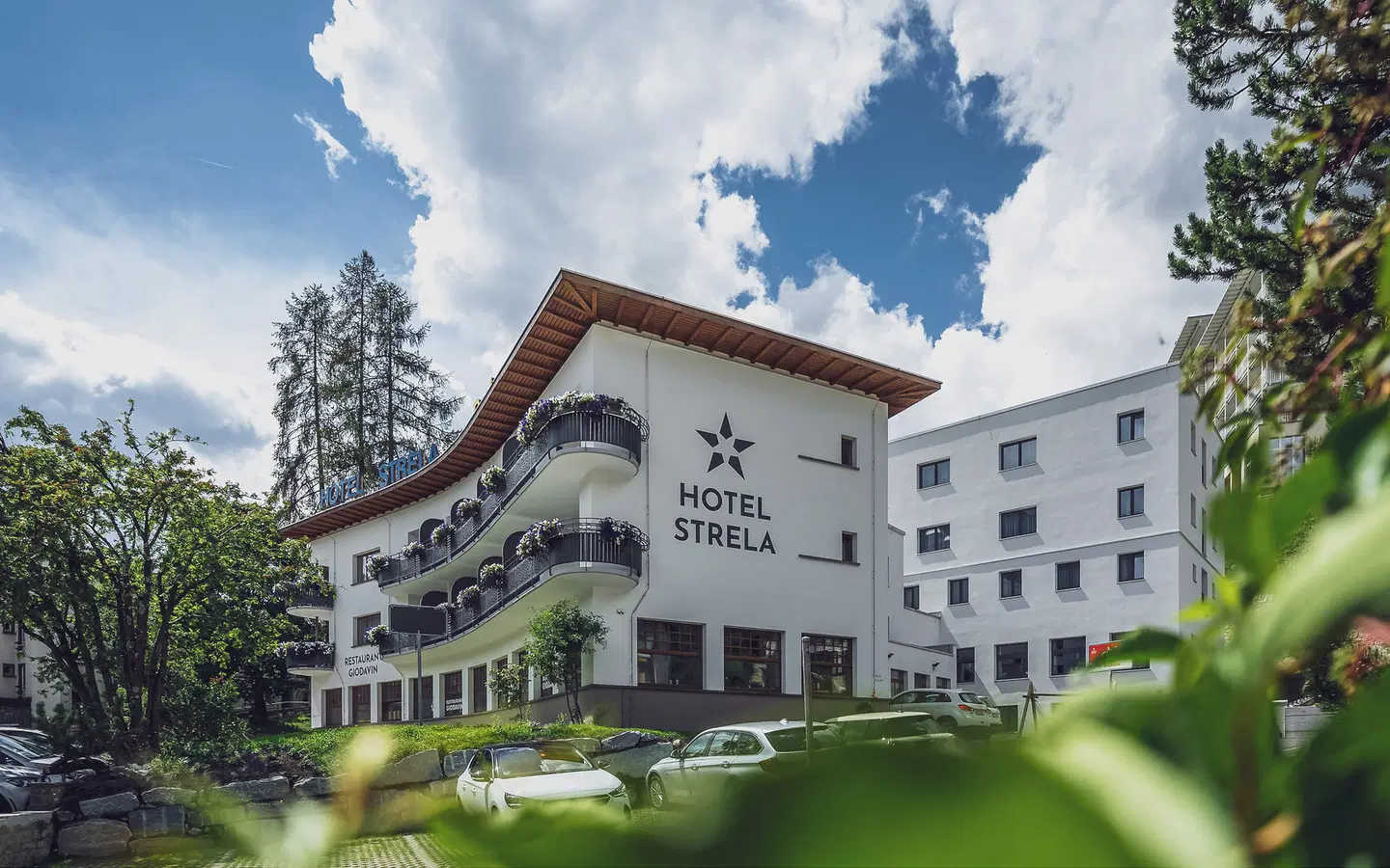 Strela EXTERIOR