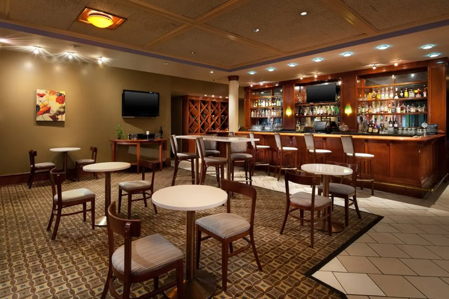 Four Points by Sheraton Bakersfield Bar