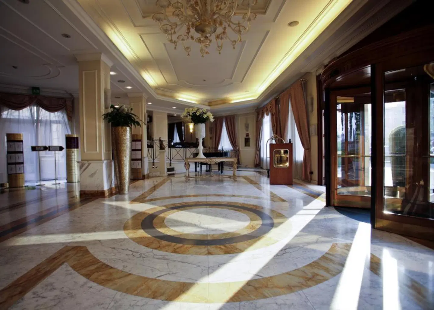 Grand Visconti Palace HEALTH_BEAUTY