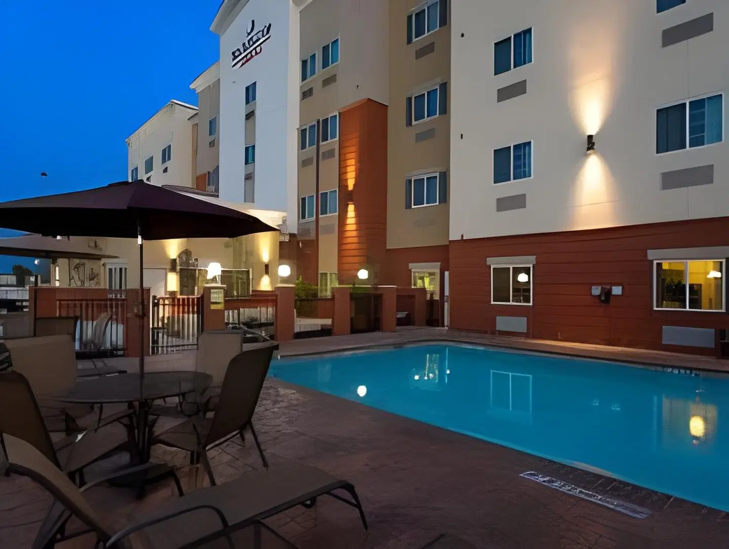 Candlewood Suites San Marcos by IHG OUTDOOR_POOL
