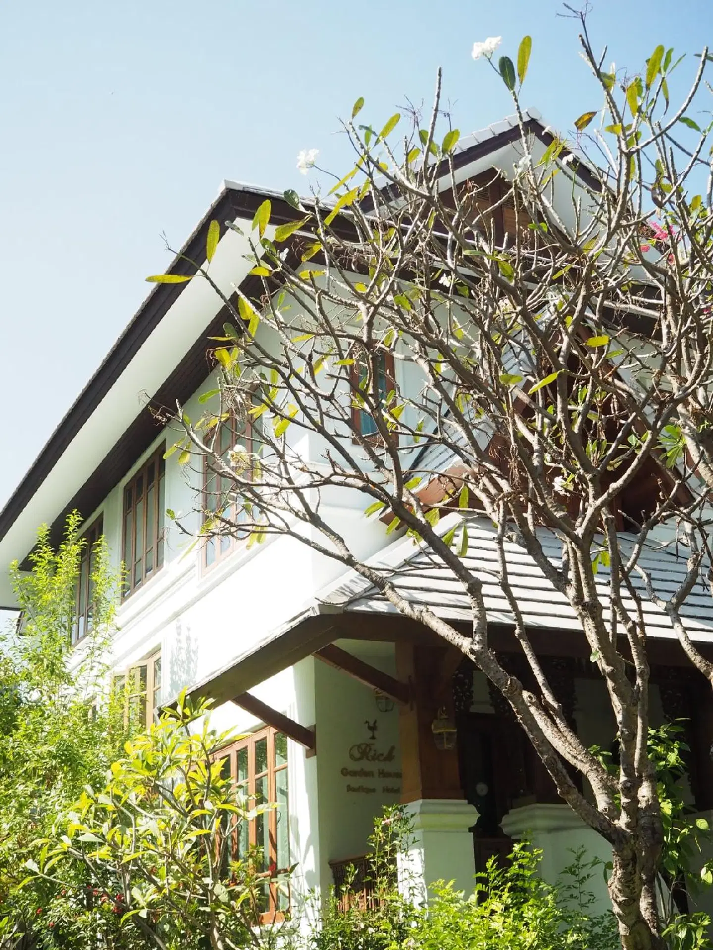 Rich Garden House Hotel EXTERIOR