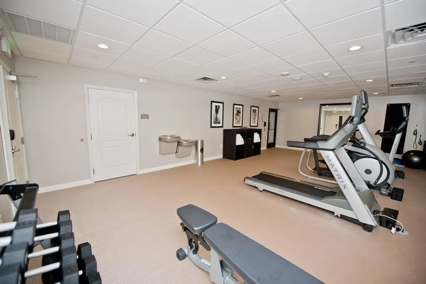 Staybridge Suites Houston - Humble Beltway 8 E by IHG SPORTS_AND_LEISURE