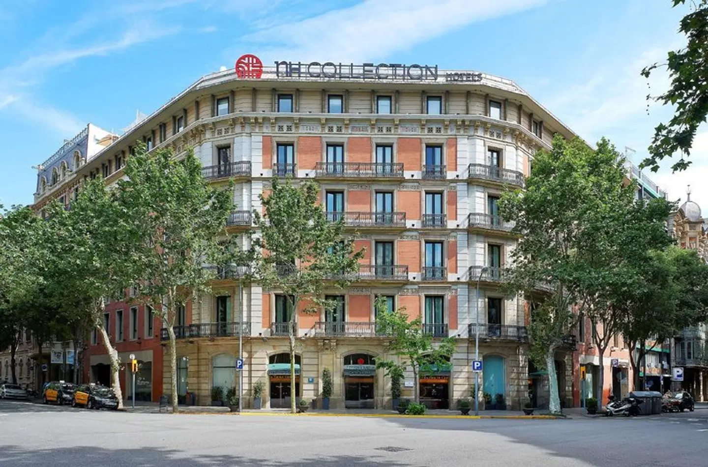 NH Collection Barcelona Pódium EXTERIOR