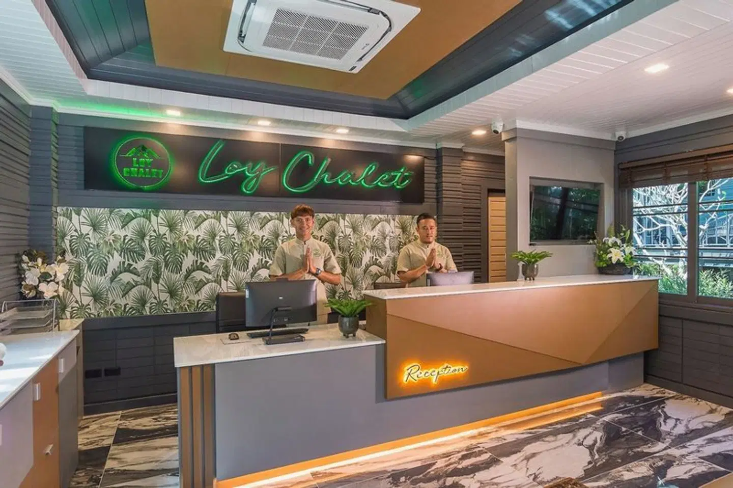 Loy Chalet LOUNGE_LOBBY