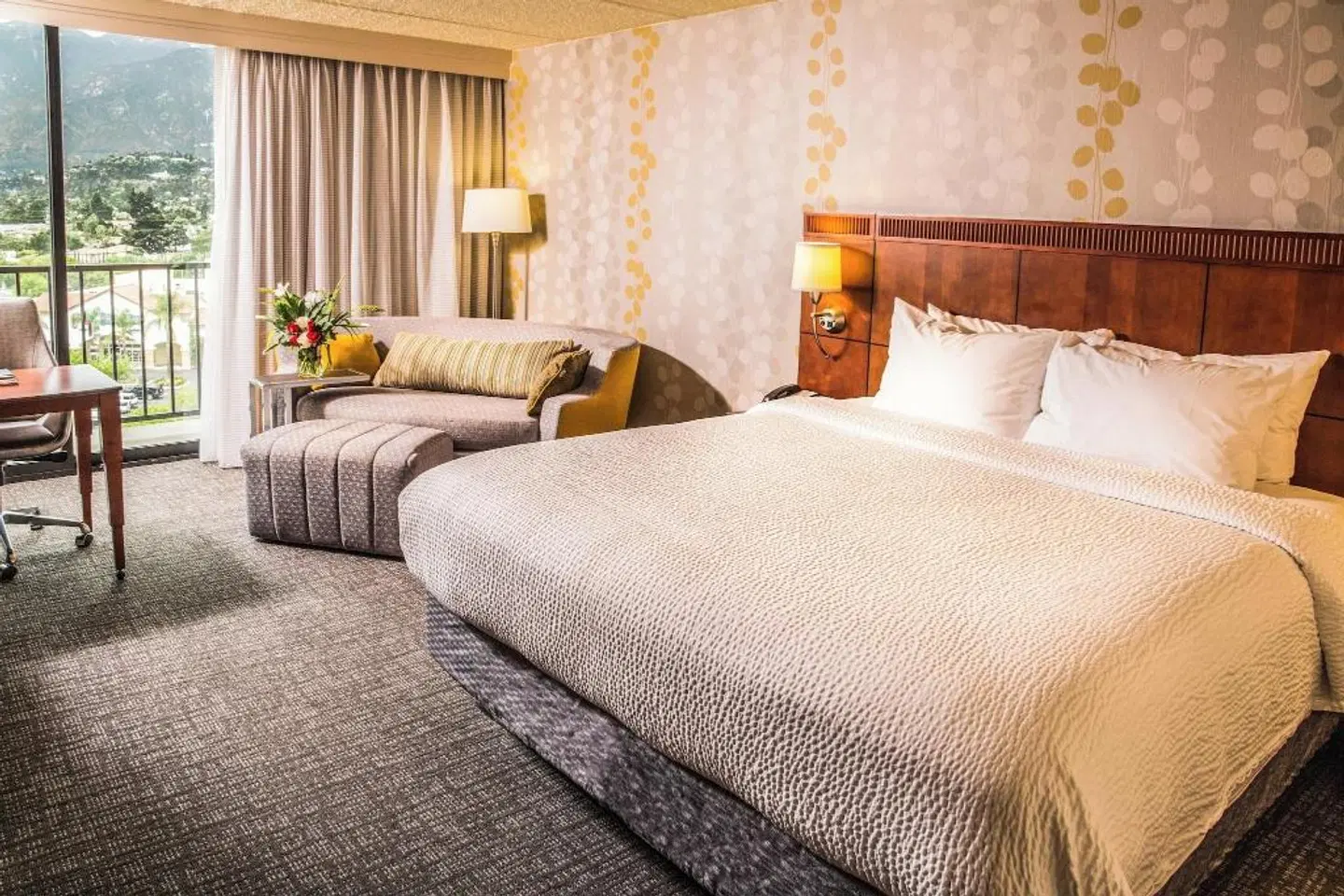 Courtyard by Marriott Los Angeles Pasadena/Monrovia ROOM_EXAMPLE