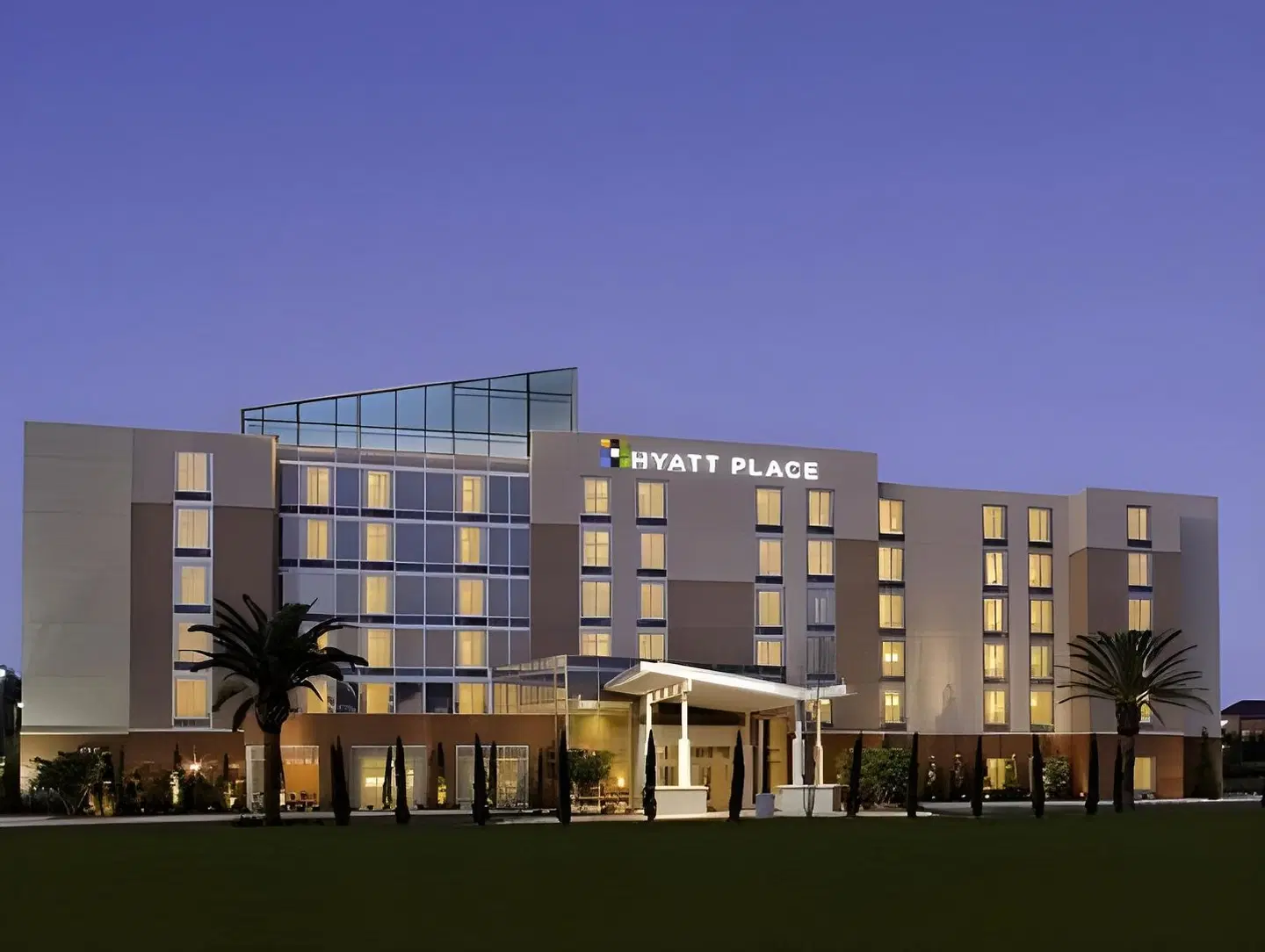 Hyatt Place San Diego/Vista-Carlsbad EXTERIOR
