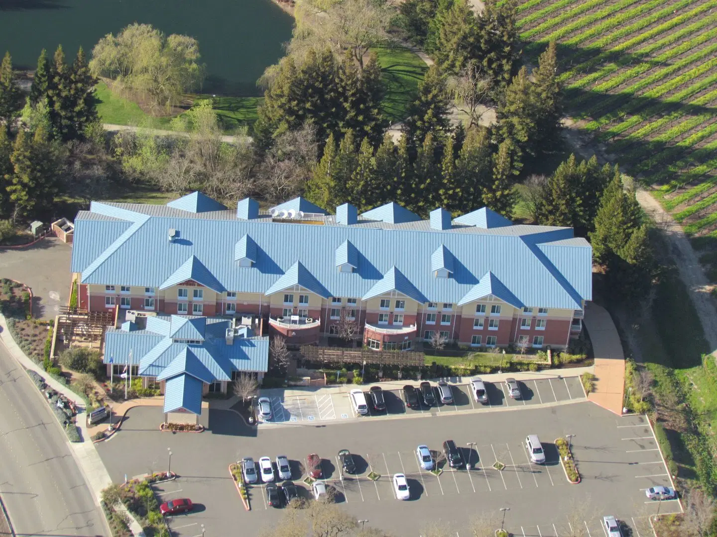 Hilton Garden Inn Sonoma County Airport Strand