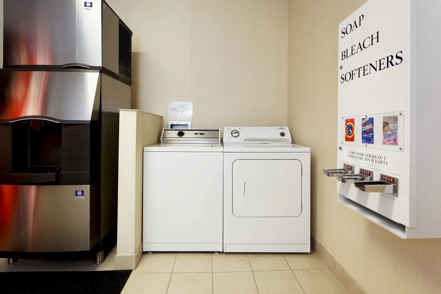 Holiday Inn Express & Suites Burleson/Ft. Worth by IHG ROOM_EXAMPLE