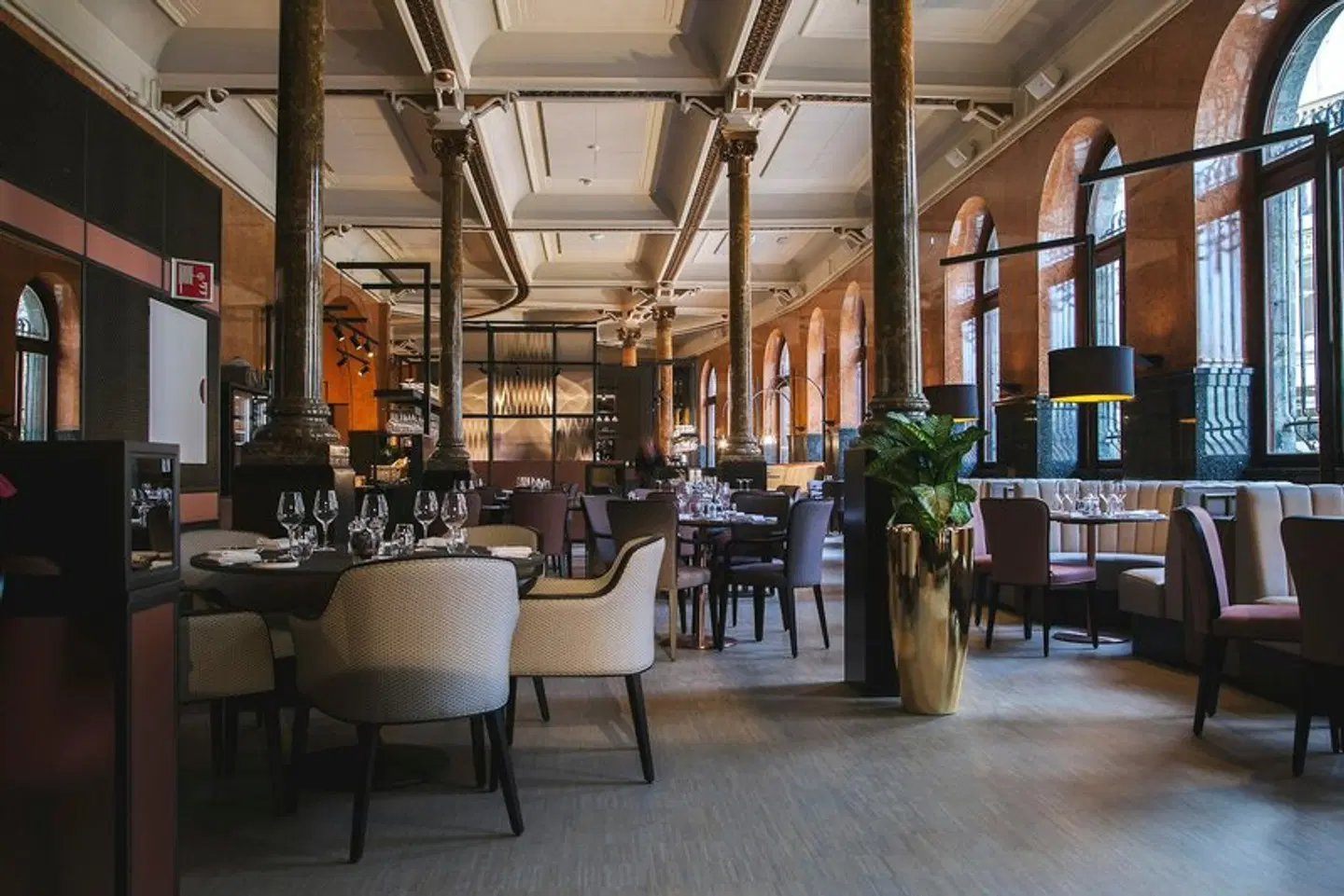 Opus XVI LOUNGE_LOBBY