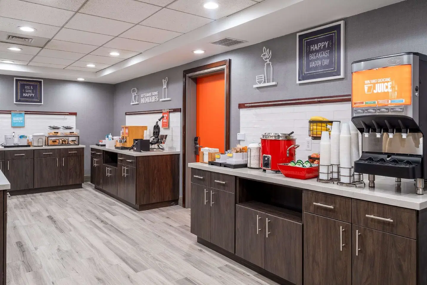 Hampton Inn & Suites Agoura Hills Bar