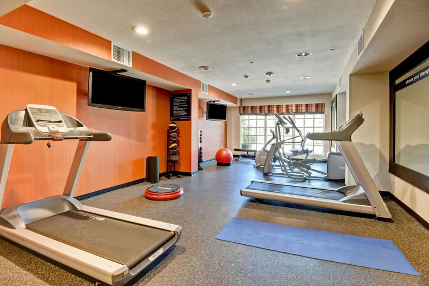 Hampton Inn & Suites San Clemente SPORTS_AND_LEISURE