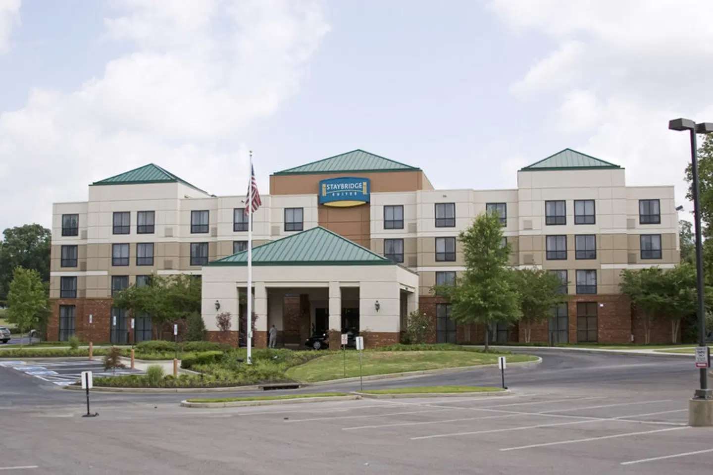 Staybridge Suites Memphis - Poplar Avenue East by IHG EXTERIOR