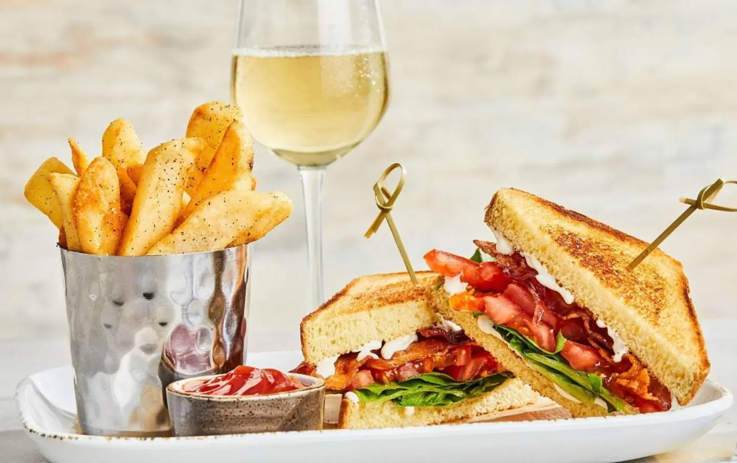 Courtyard by Marriott Dallas Medical/Market Center Restaurant