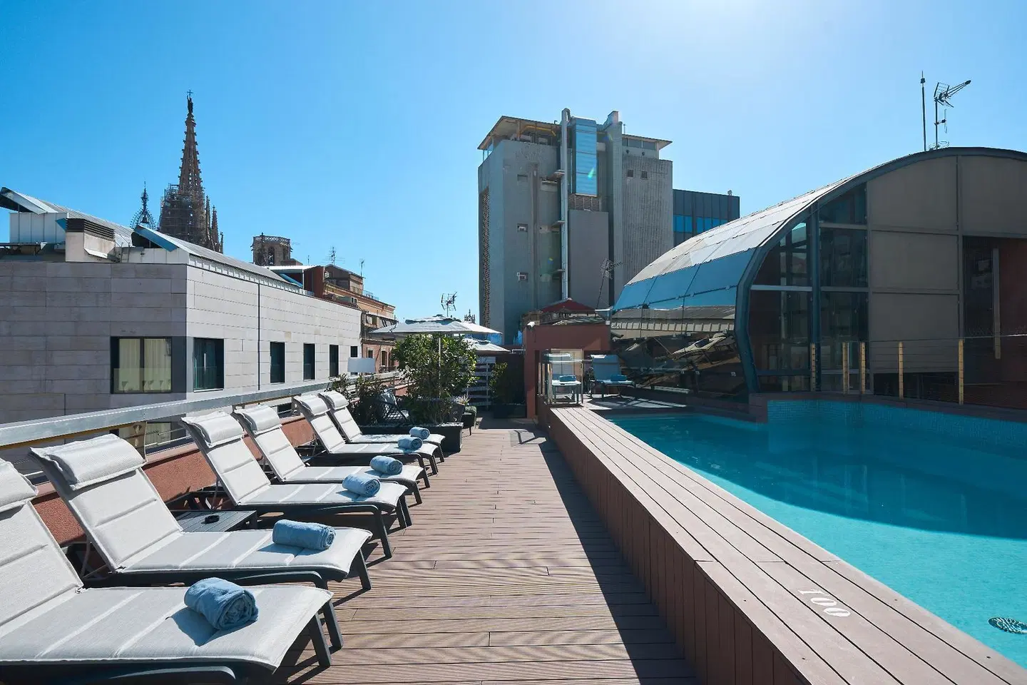Catalonia Catedral OUTDOOR_POOL