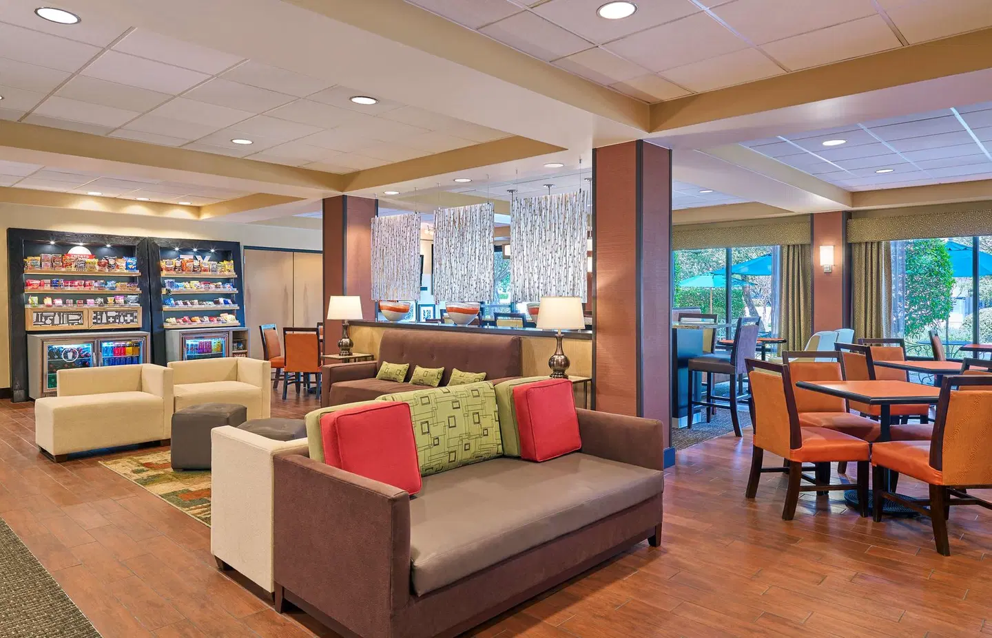 Hampton Inn San Antonio-Northwoods Bar