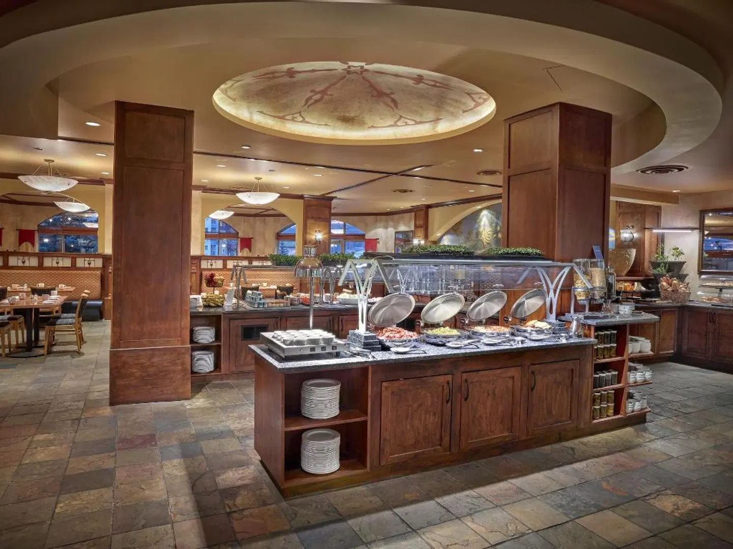 The Residences at Sun Peaks Grand Restaurant