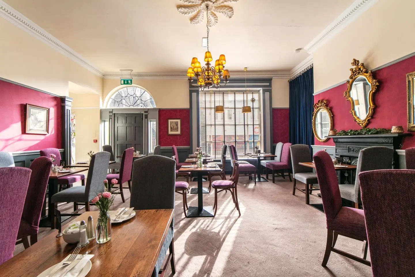The Castle Bar