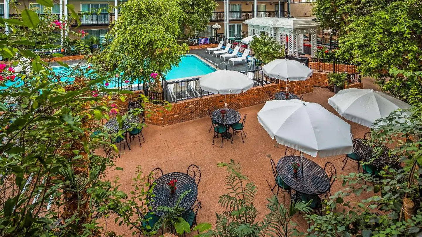 Best Western Plus Cairn Croft Hotel Terrasse