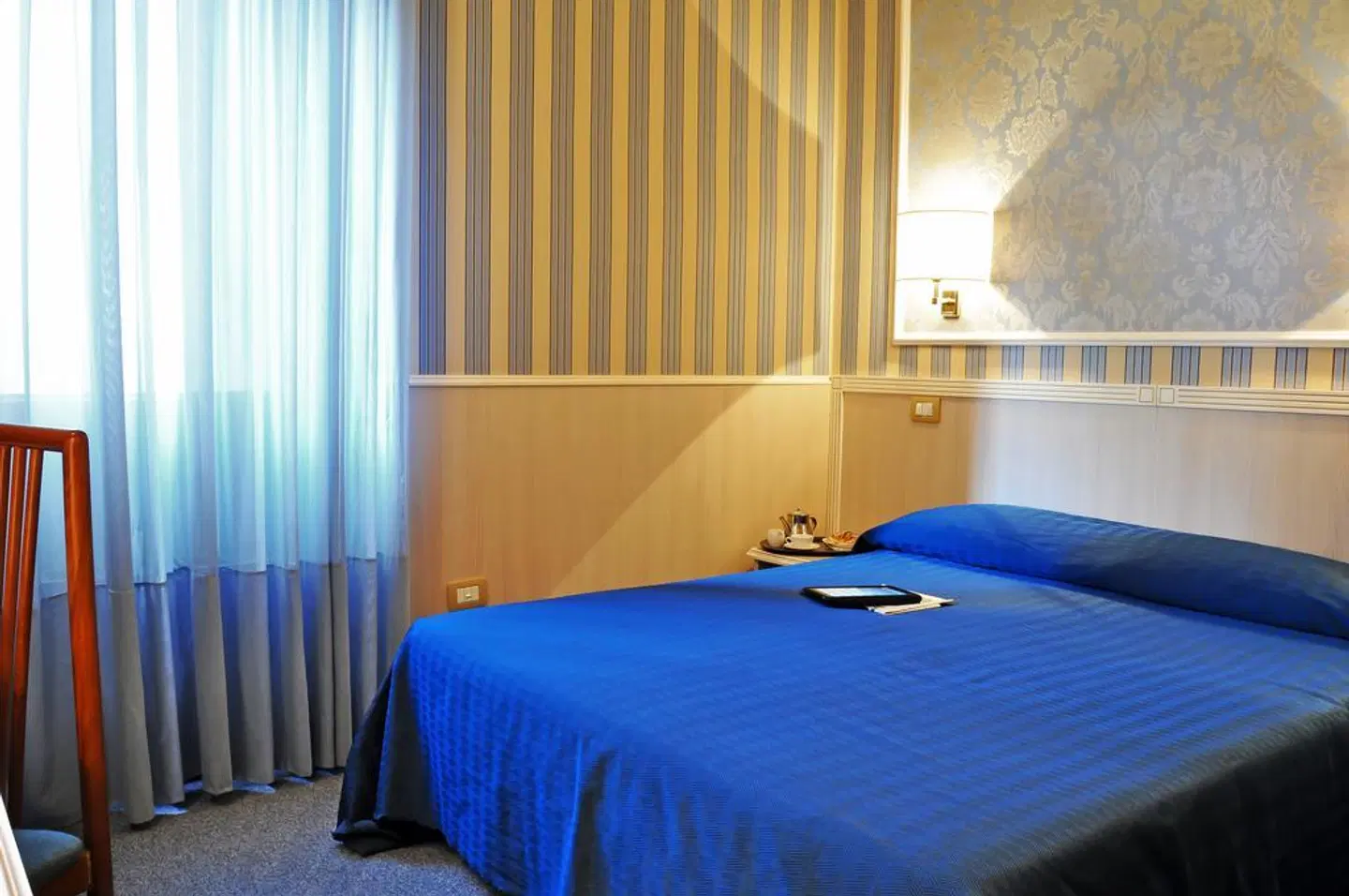 Garda ROOM_EXAMPLE