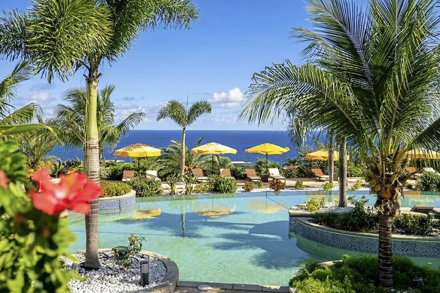 Golden Rock - Dive & Nature Resort OUTDOOR_POOL