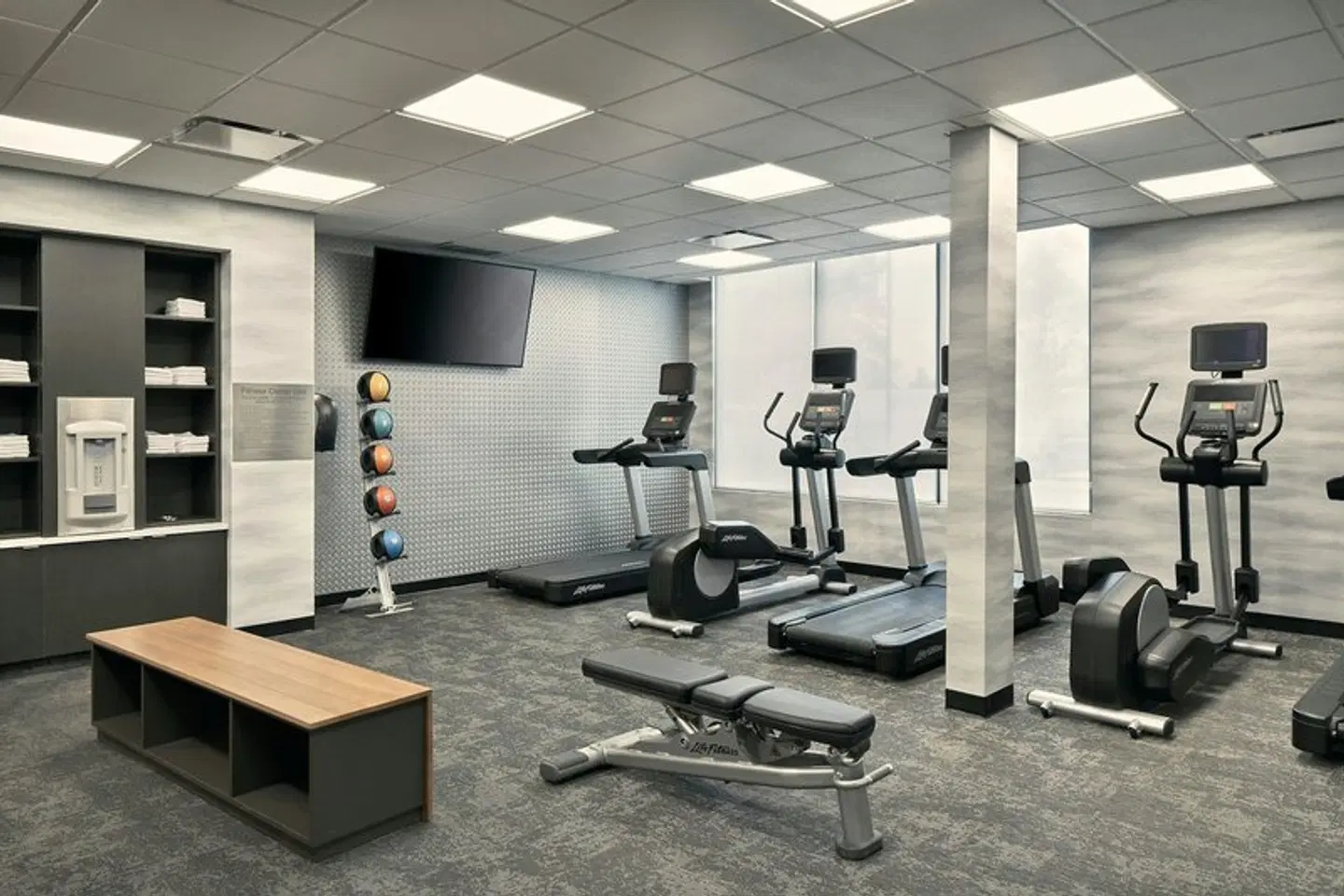 Fairfield by Marriott Inn & Suites Penticton SPORTS_AND_LEISURE