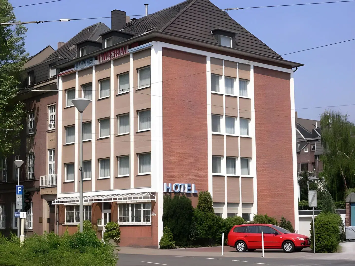 Imperial EXTERIOR