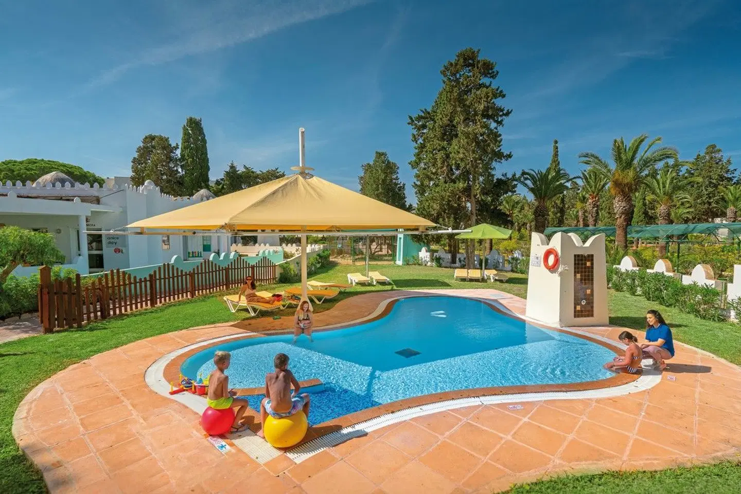 Calimera Delfino Beach Resort & Spa OUTDOOR_POOL