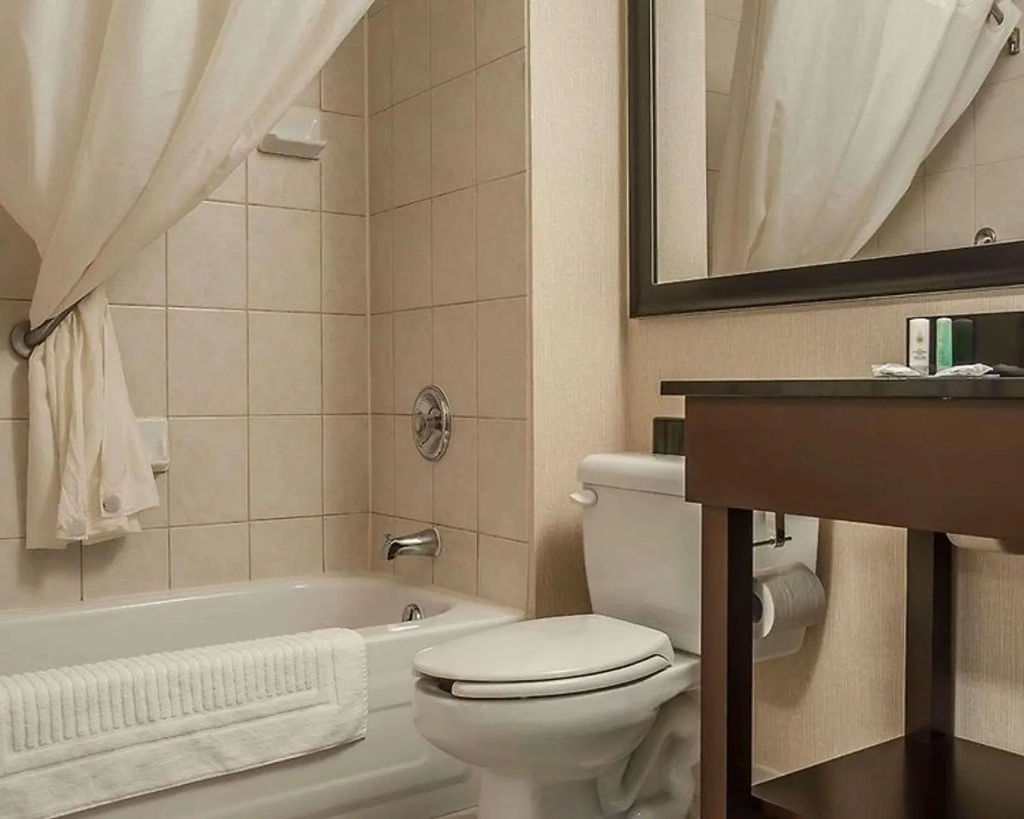Comfort Inn Fredericton Badezimmer