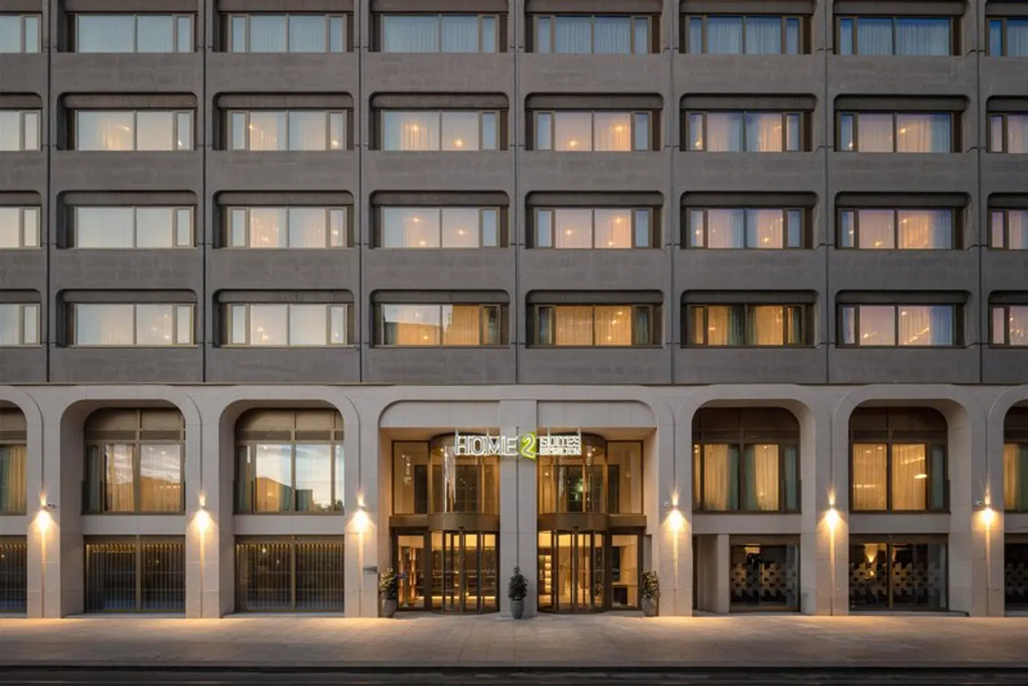 Home2 Suites By Hilton Dublin City Centre EXTERIOR