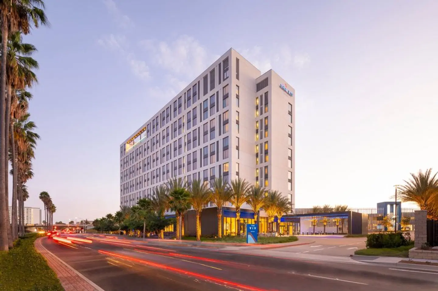 The Viv Hotel, Anaheim, A Tribute Portfolio Hotel EXTERIOR