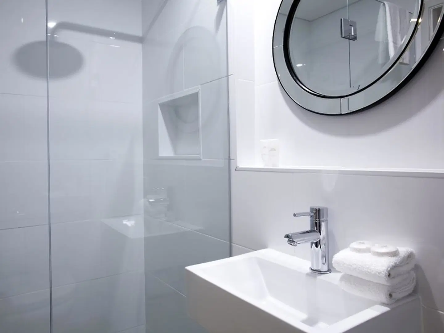 Hotel Challis Potts Point Badezimmer