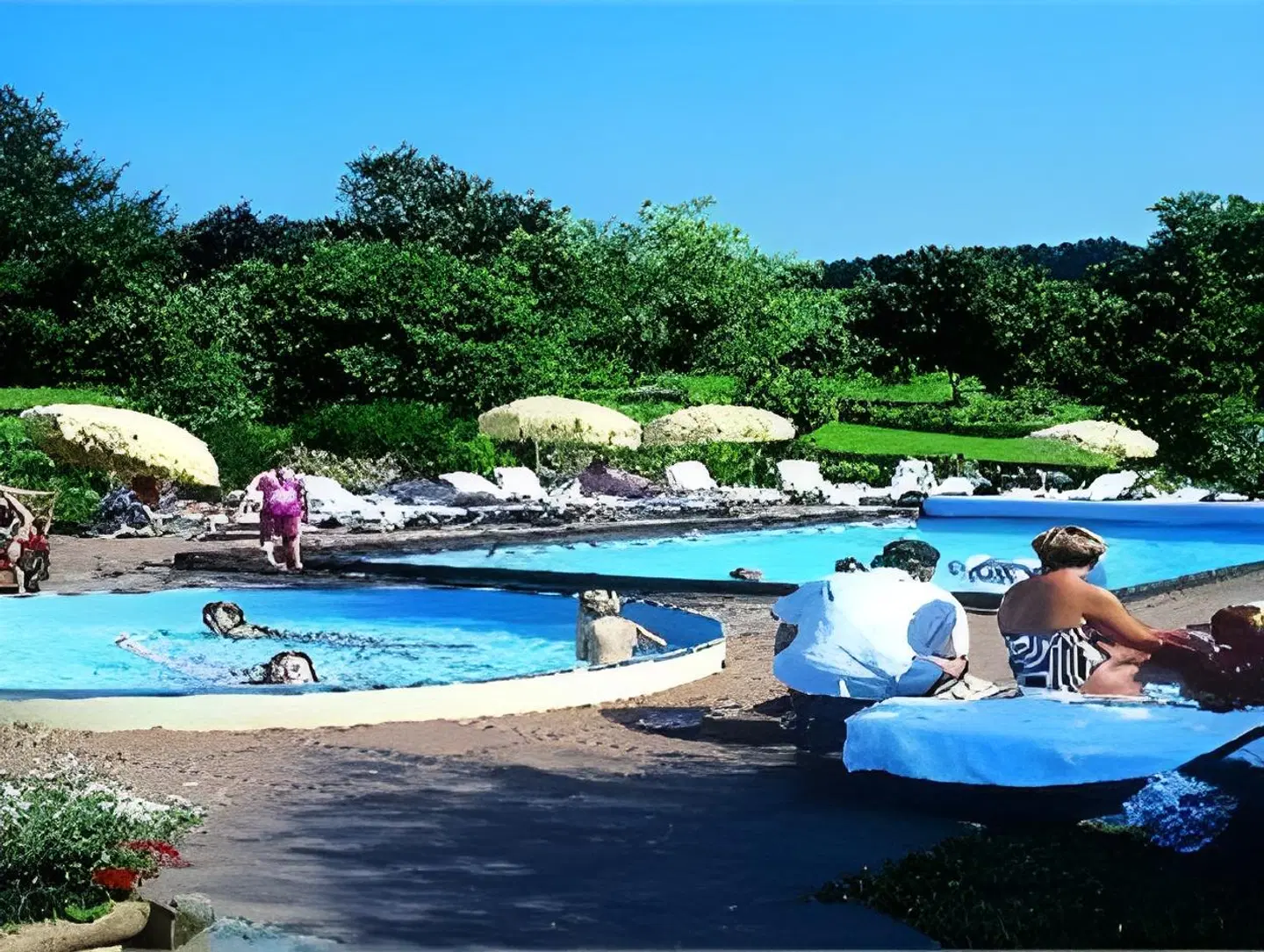 Stockhausen OUTDOOR_POOL