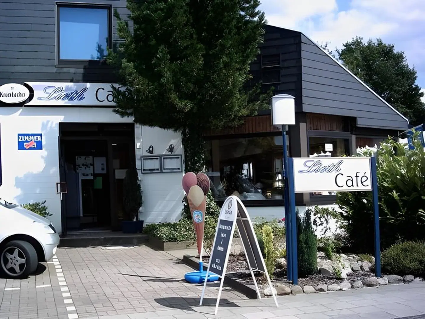 Pension Strohm im Lieth Cafe SPORTS_AND_LEISURE