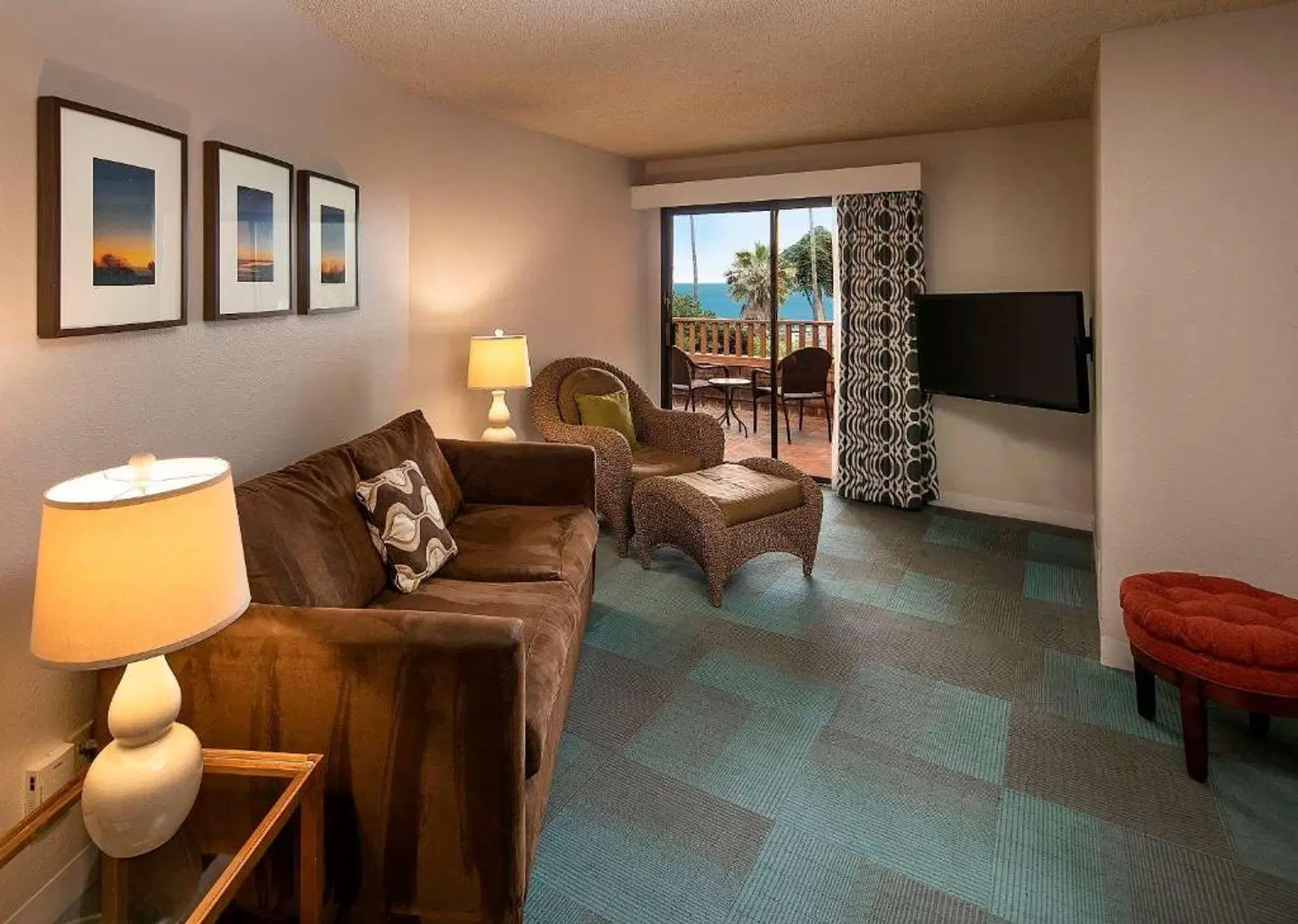 La Jolla Cove Suites ROOM_EXAMPLE