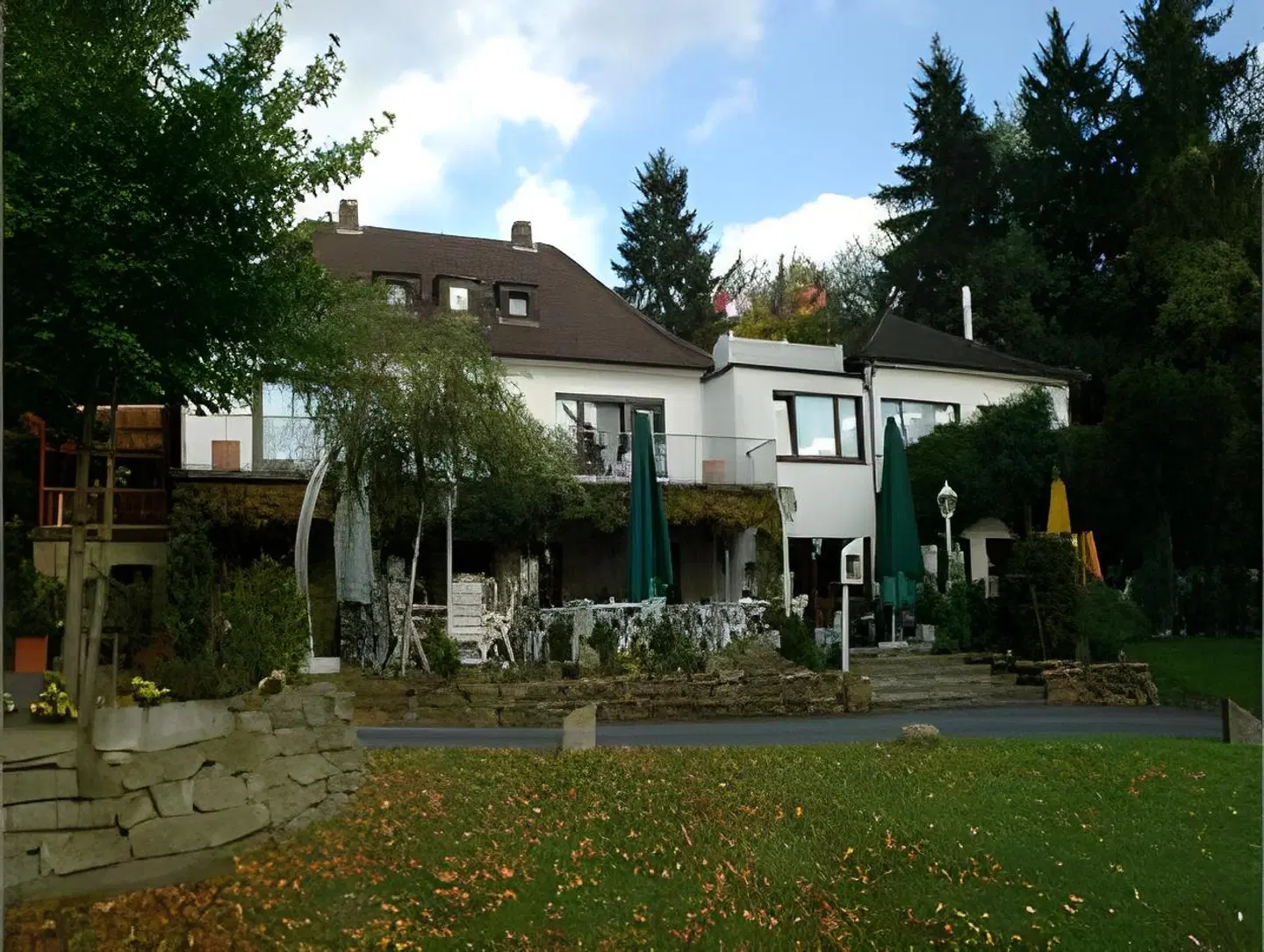 Waldschlößchen EXTERIOR