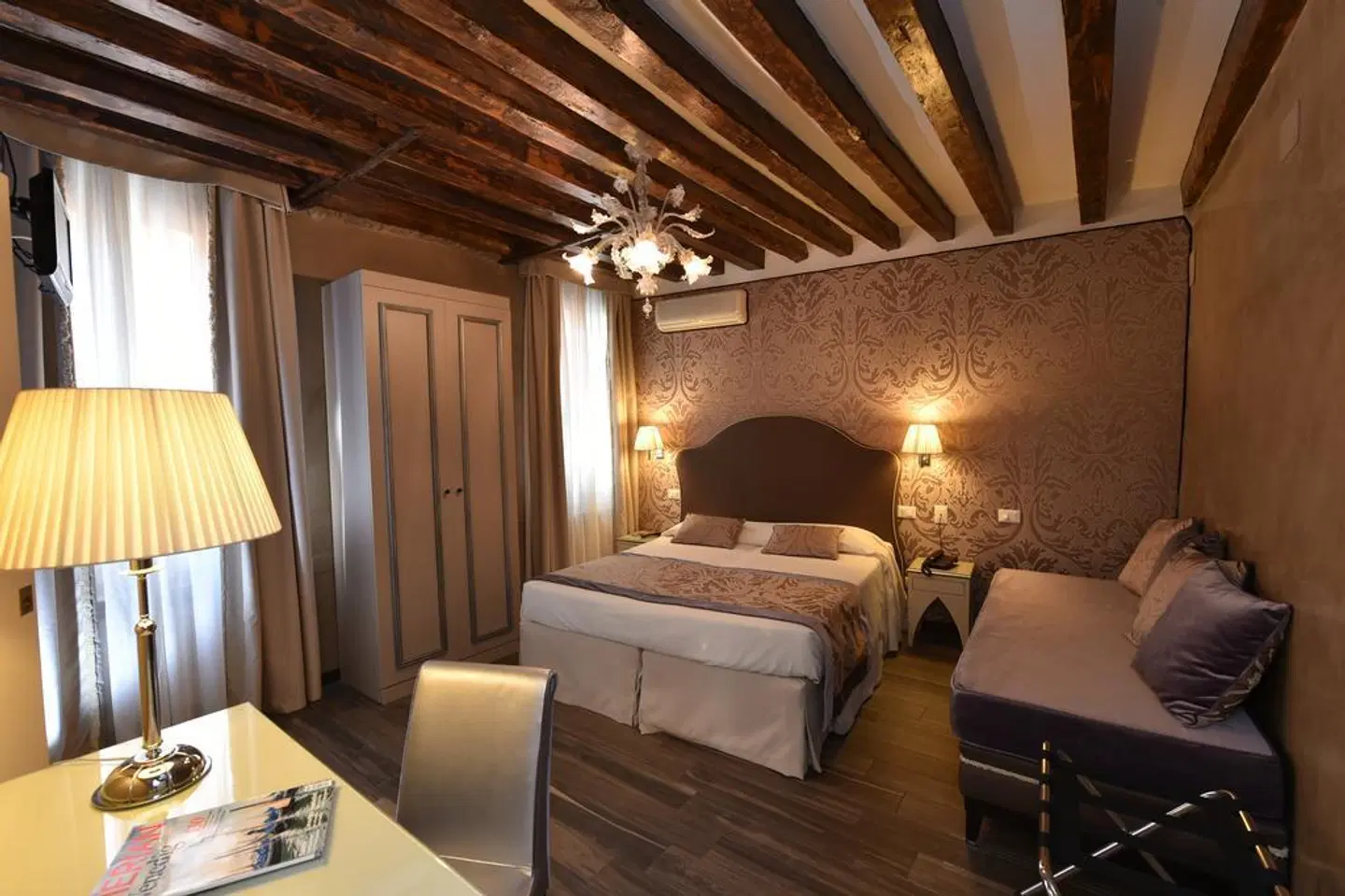 Villa Rosa ROOM_EXAMPLE