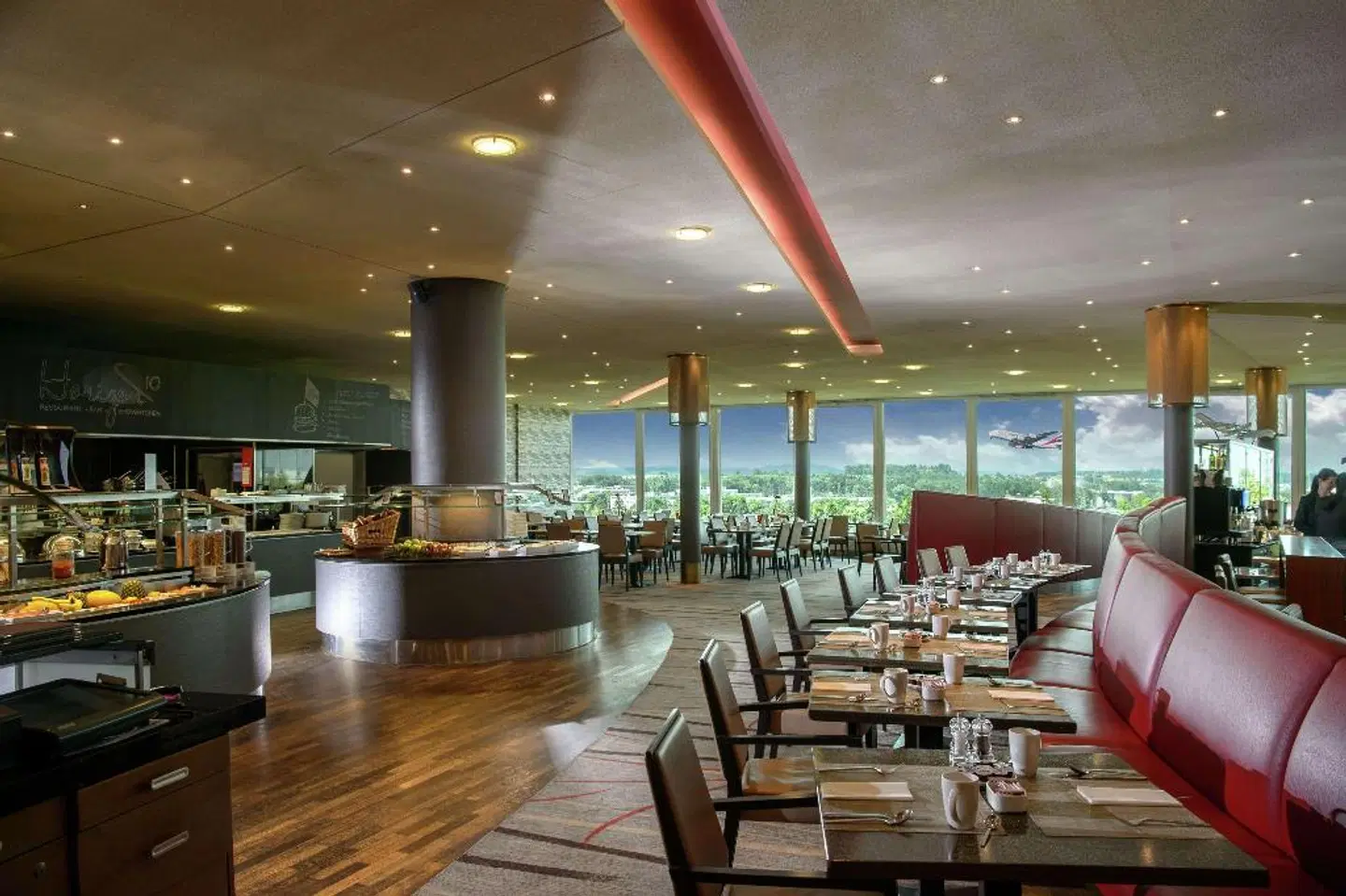 Hilton Zurich Airport Bar