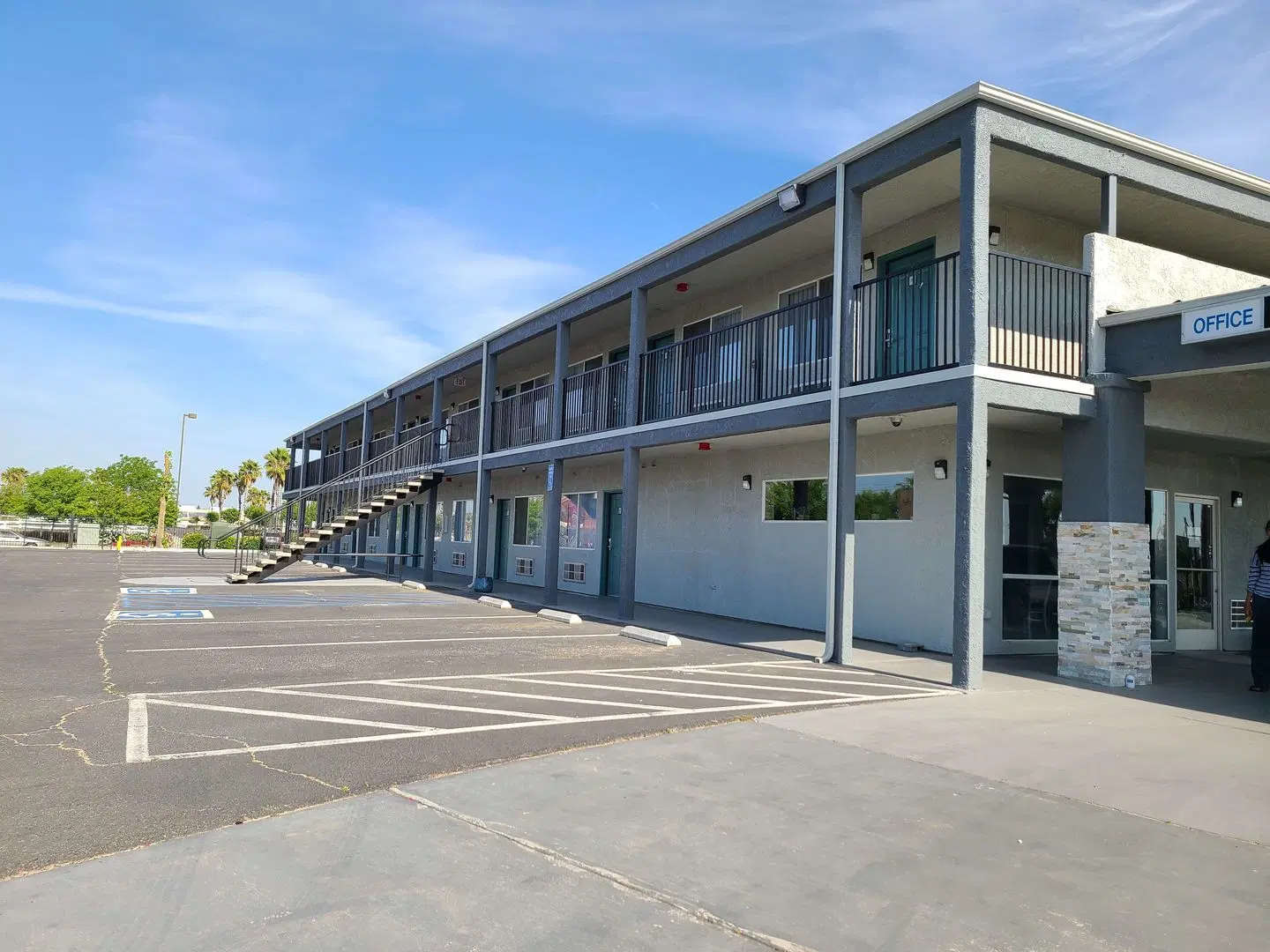 SureStay Hotel by Best Western Chowchilla Yosemite EXTERIOR