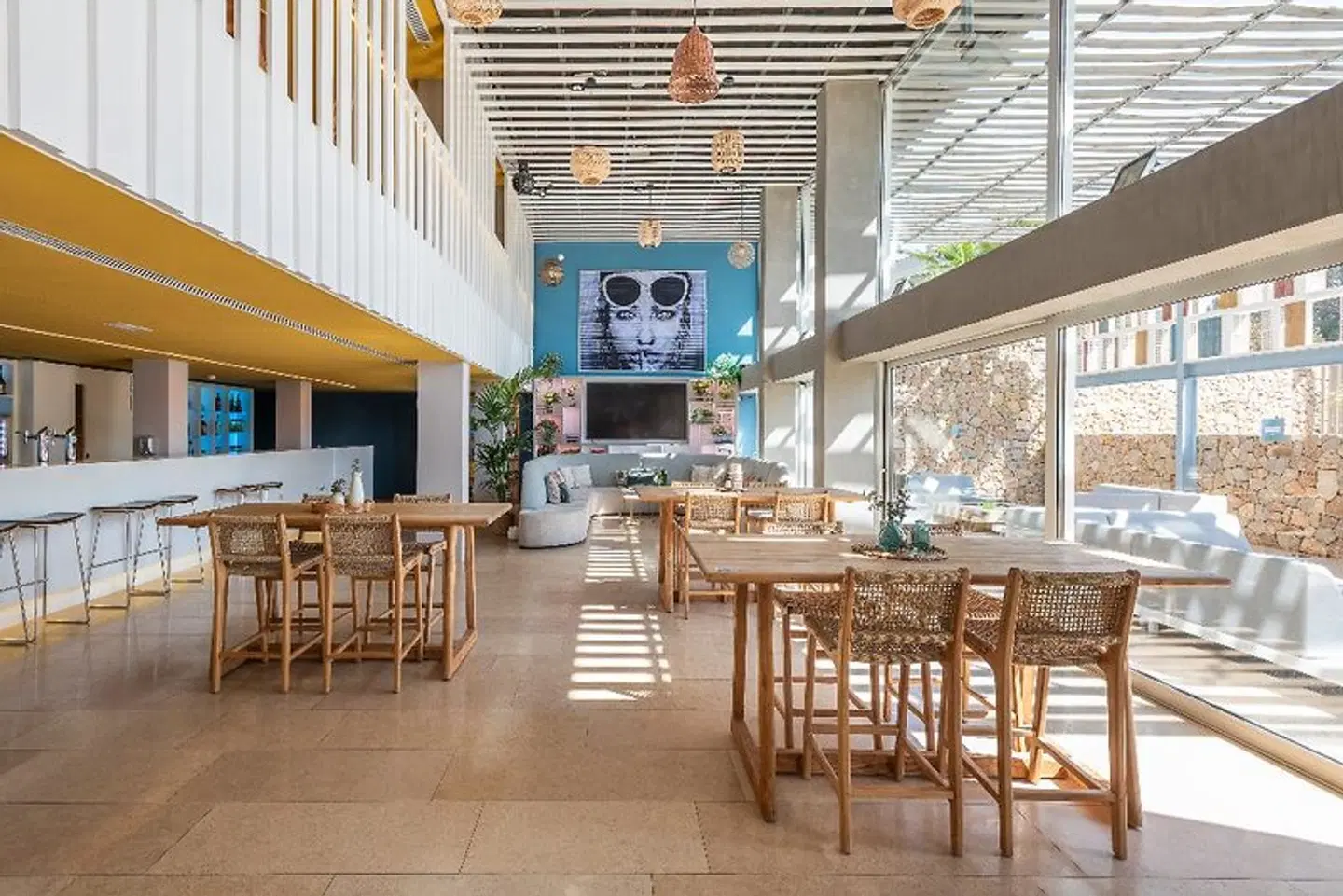 Leonardo Boutique Mallorca Port Portals Bar