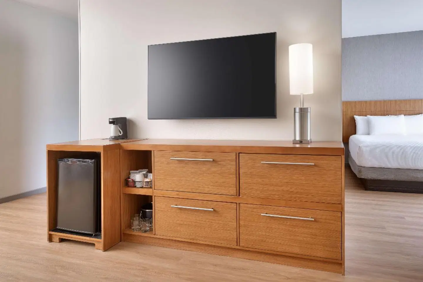 Hyatt Place at Anaheim Resort/Convention Center ROOM_EXAMPLE