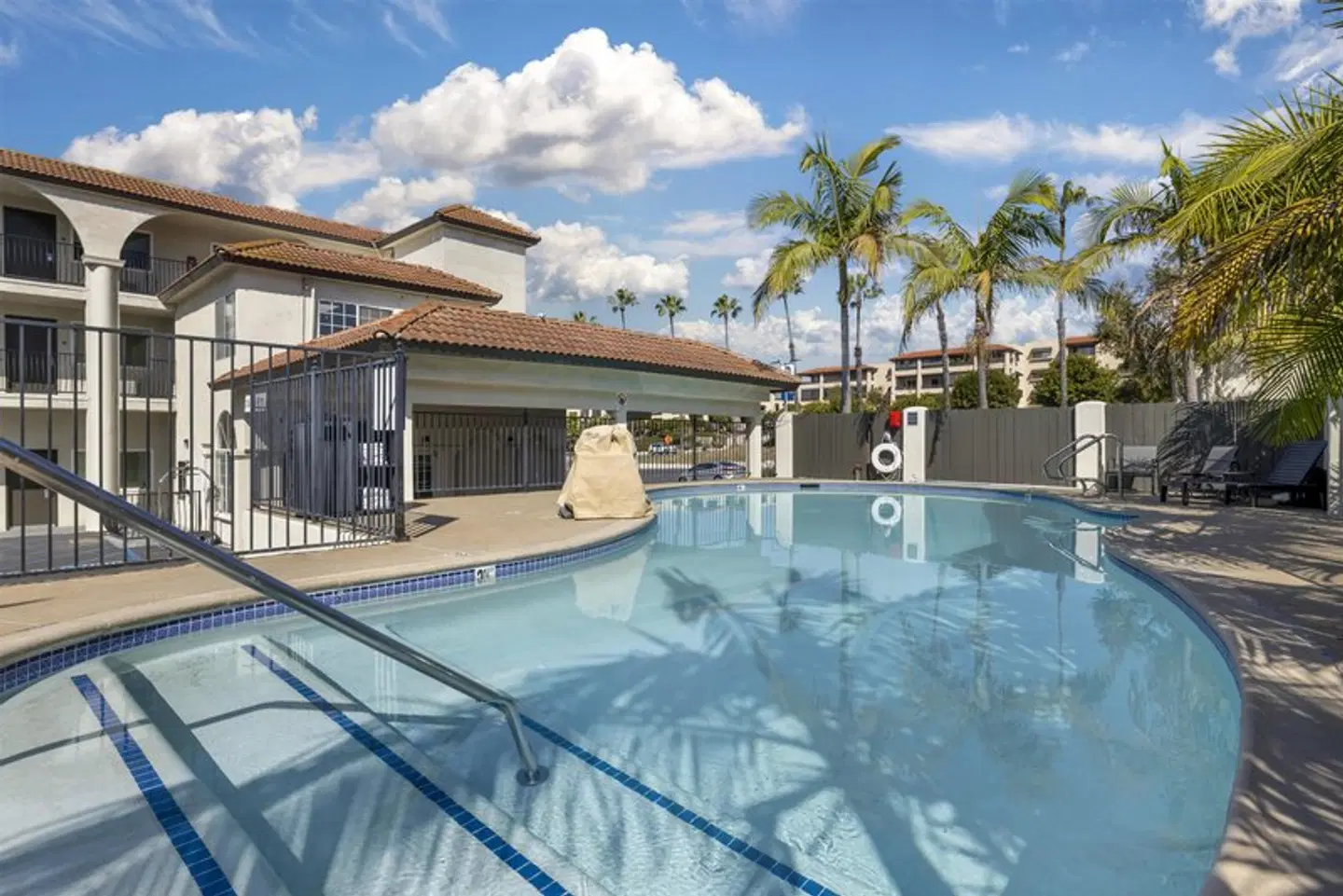 Mission Bay Inn San Diego OUTDOOR_POOL