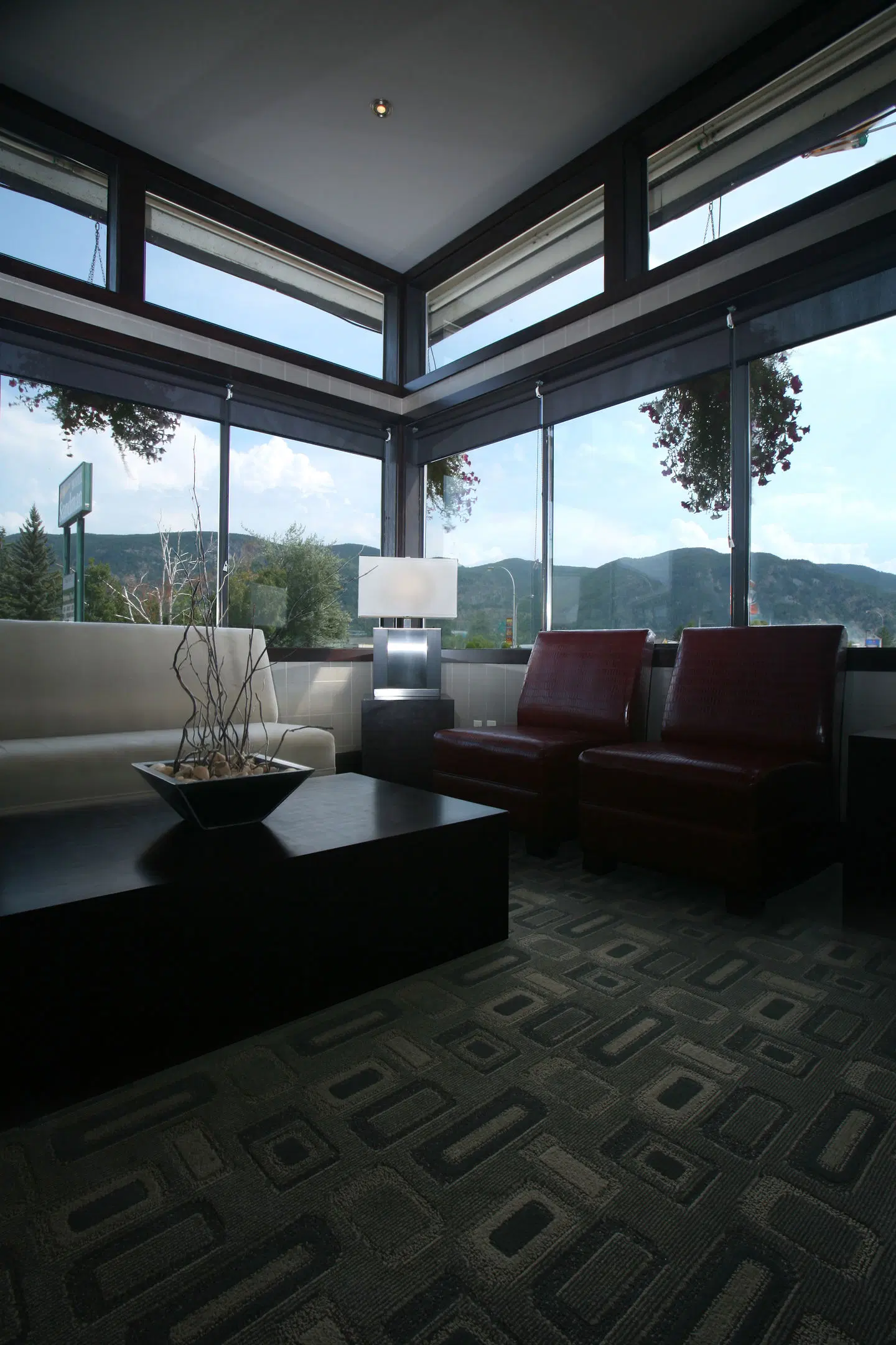 Sandman Hotel Castlegar LOUNGE_LOBBY