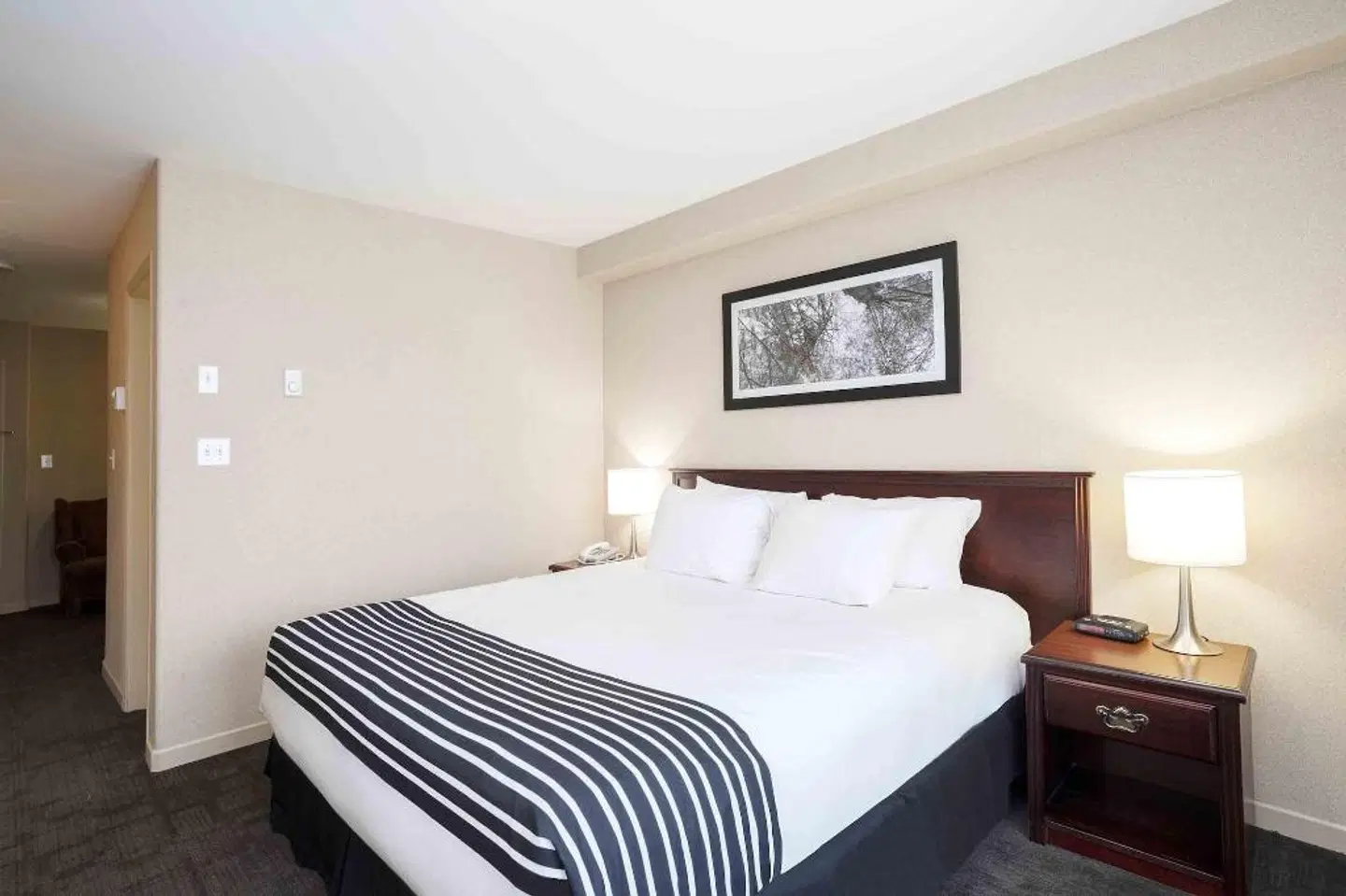Sandman Hotel Quesnel ROOM_EXAMPLE