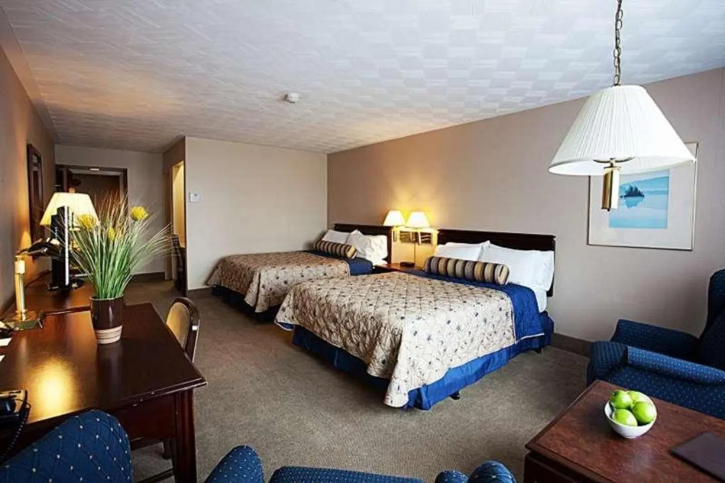 The Fredericton Inn ROOM_EXAMPLE