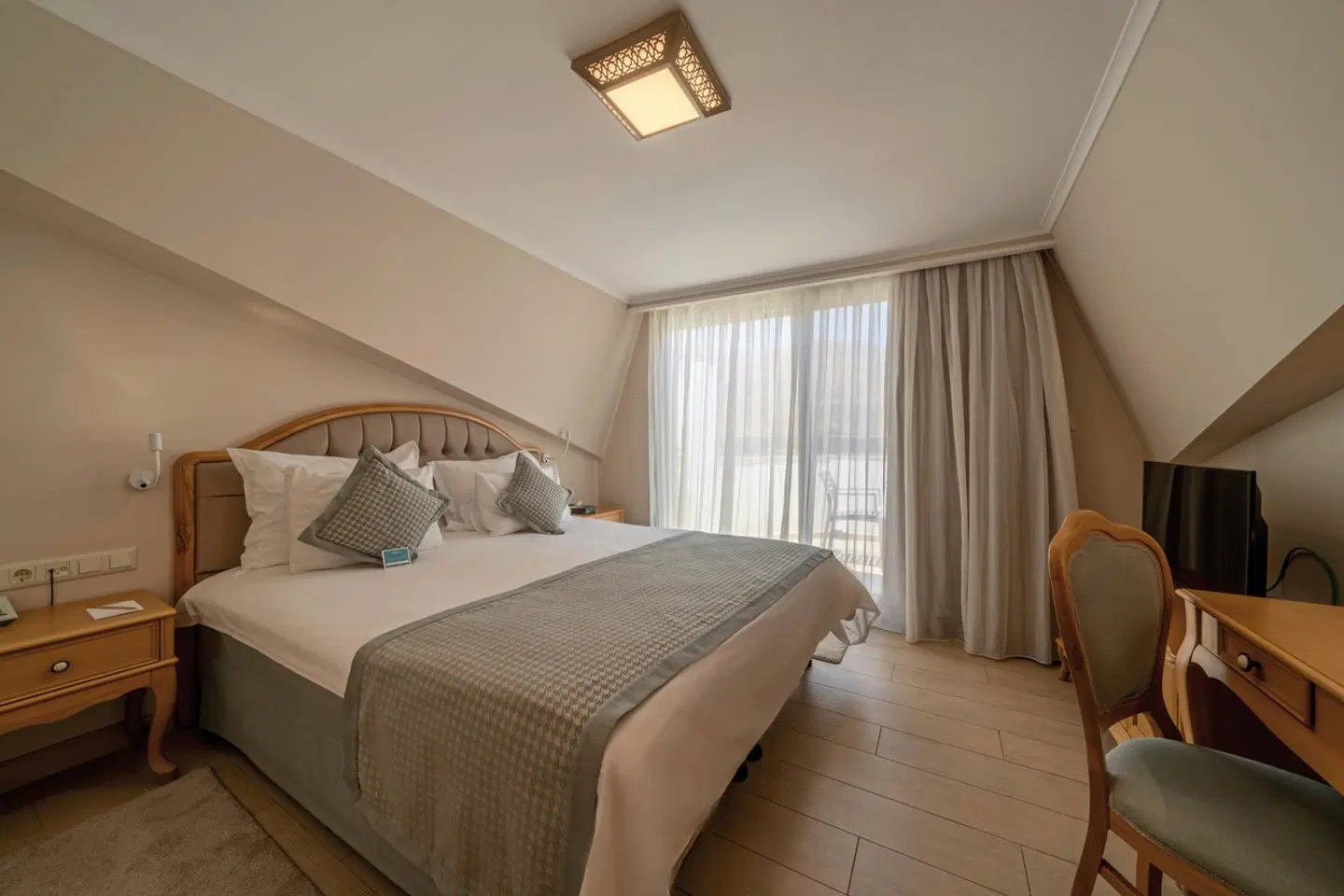 Aqua ROOM_EXAMPLE