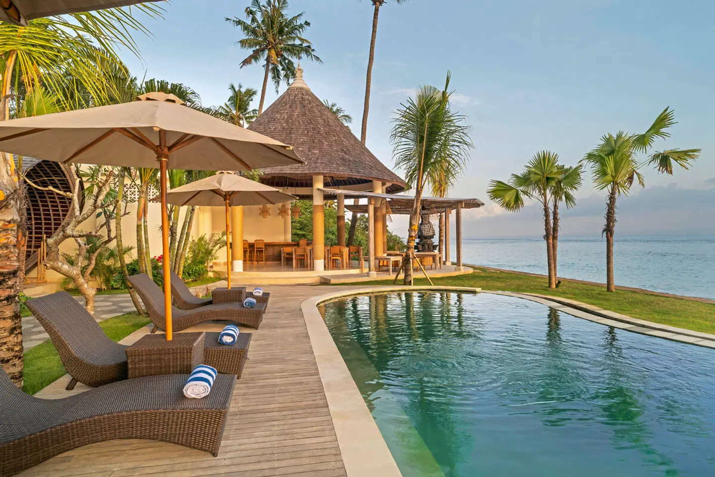 The Sankara Beach Resort Nusa Penida OUTDOOR_POOL
